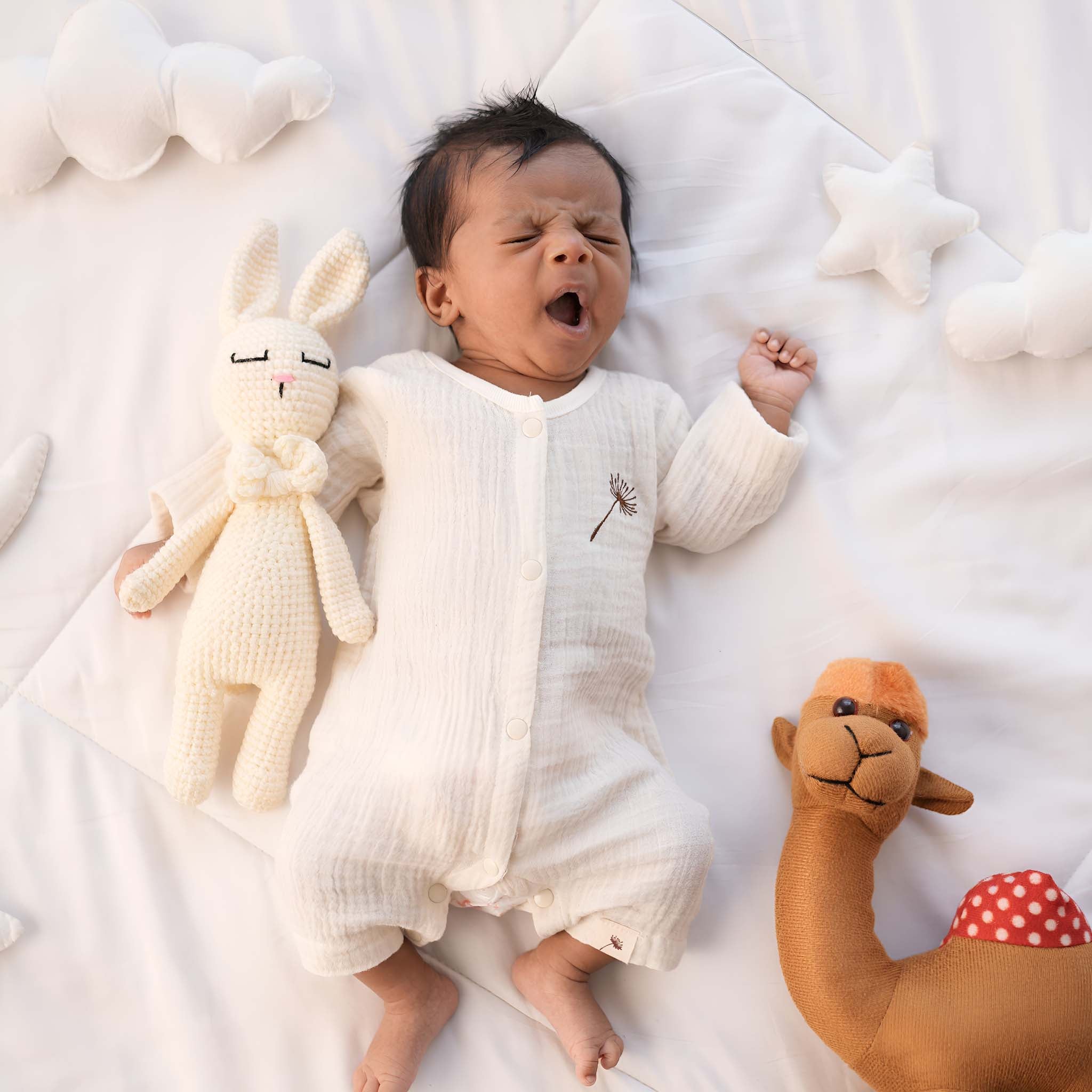 Z-KIDS full-body jumpsuit for newborn — muslin romper ideal for sleepwear and daily wear